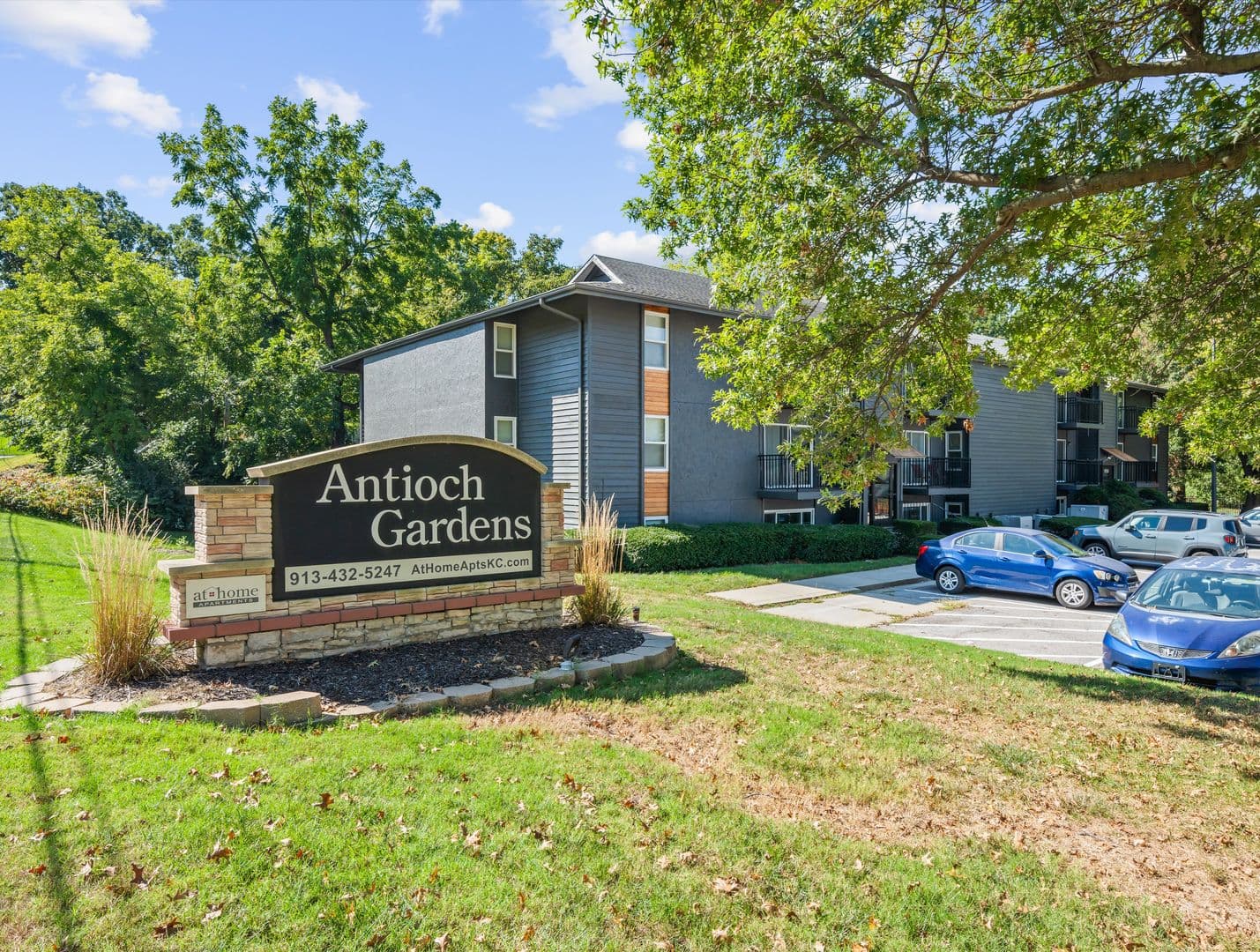 Merriam Apartment: 8715 W. 65th St.
