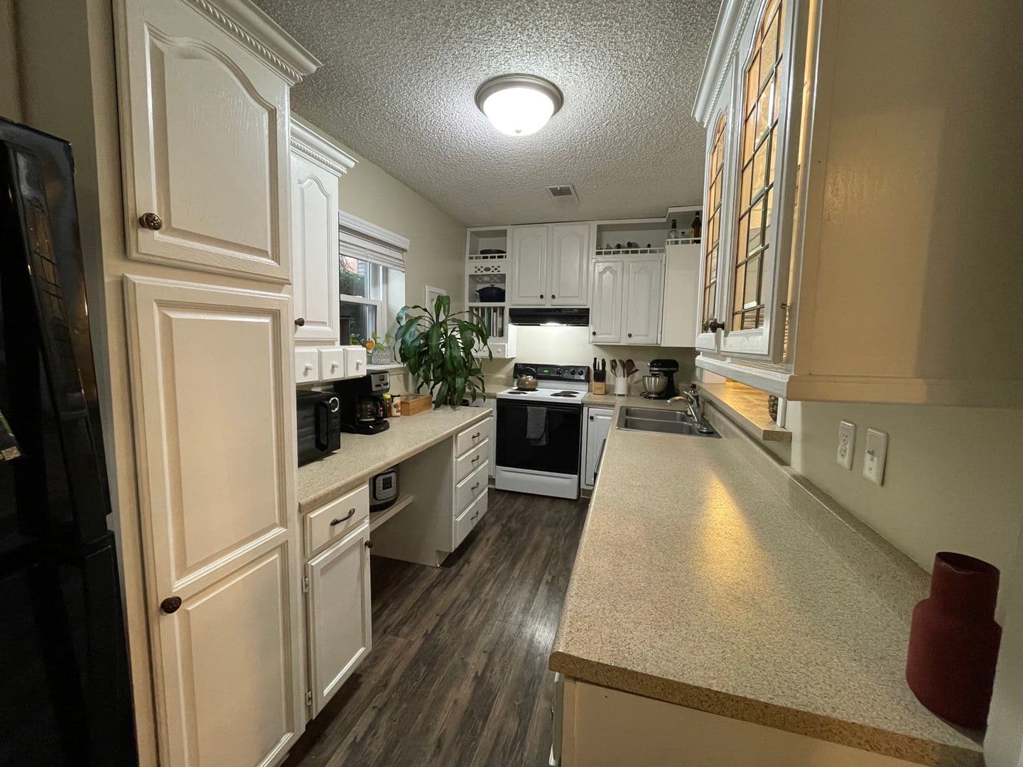 Merriam Apartment: 8715 W. 65th St.