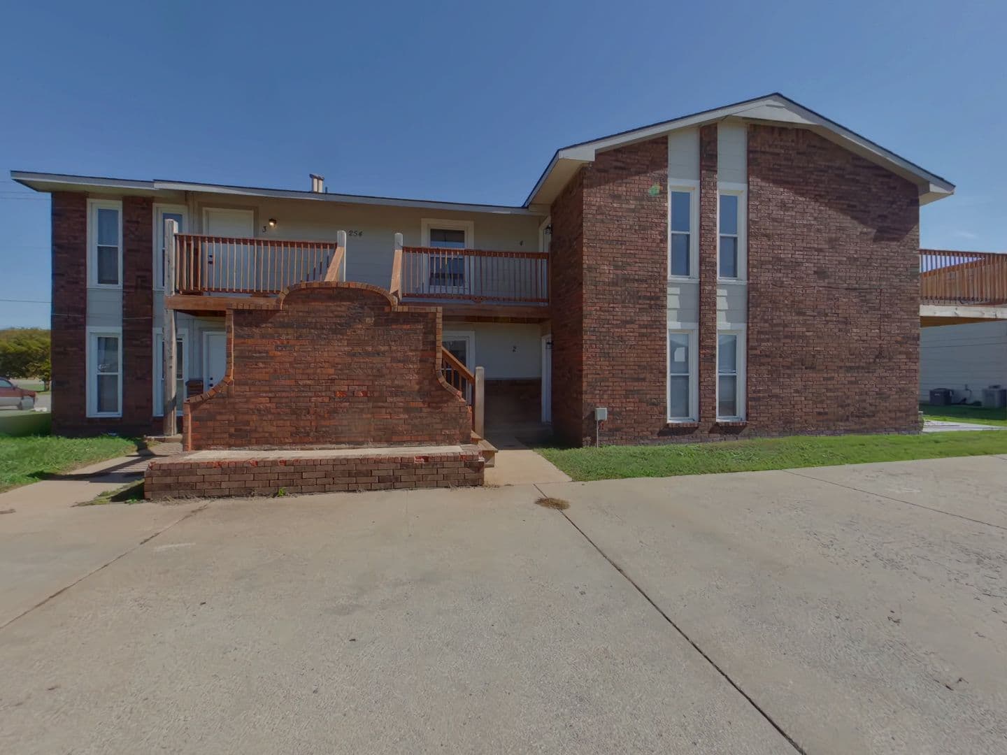 Wichita House: 254 N Acadia St #4