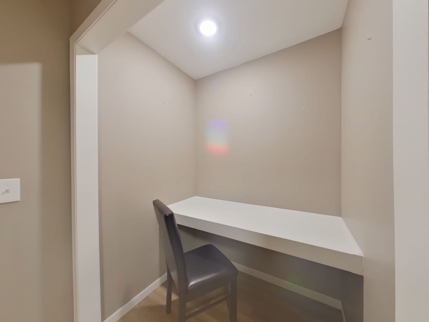 Wichita Apartment: 520 N Mathewson Ave