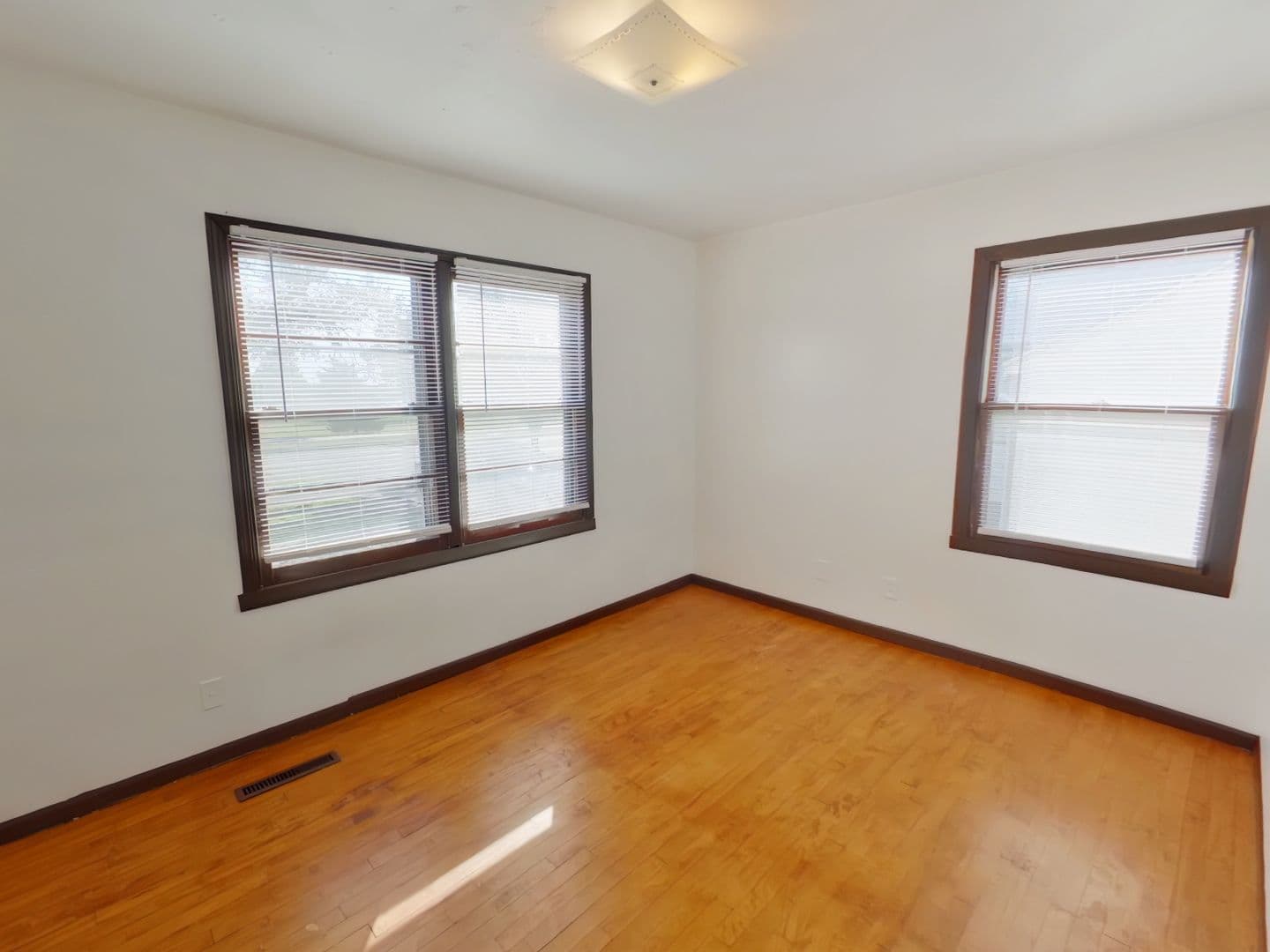 Wichita House: 845 N Edgemoor