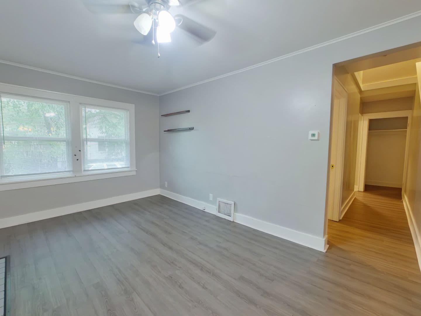 Wichita House: 401 N Vassar Ave