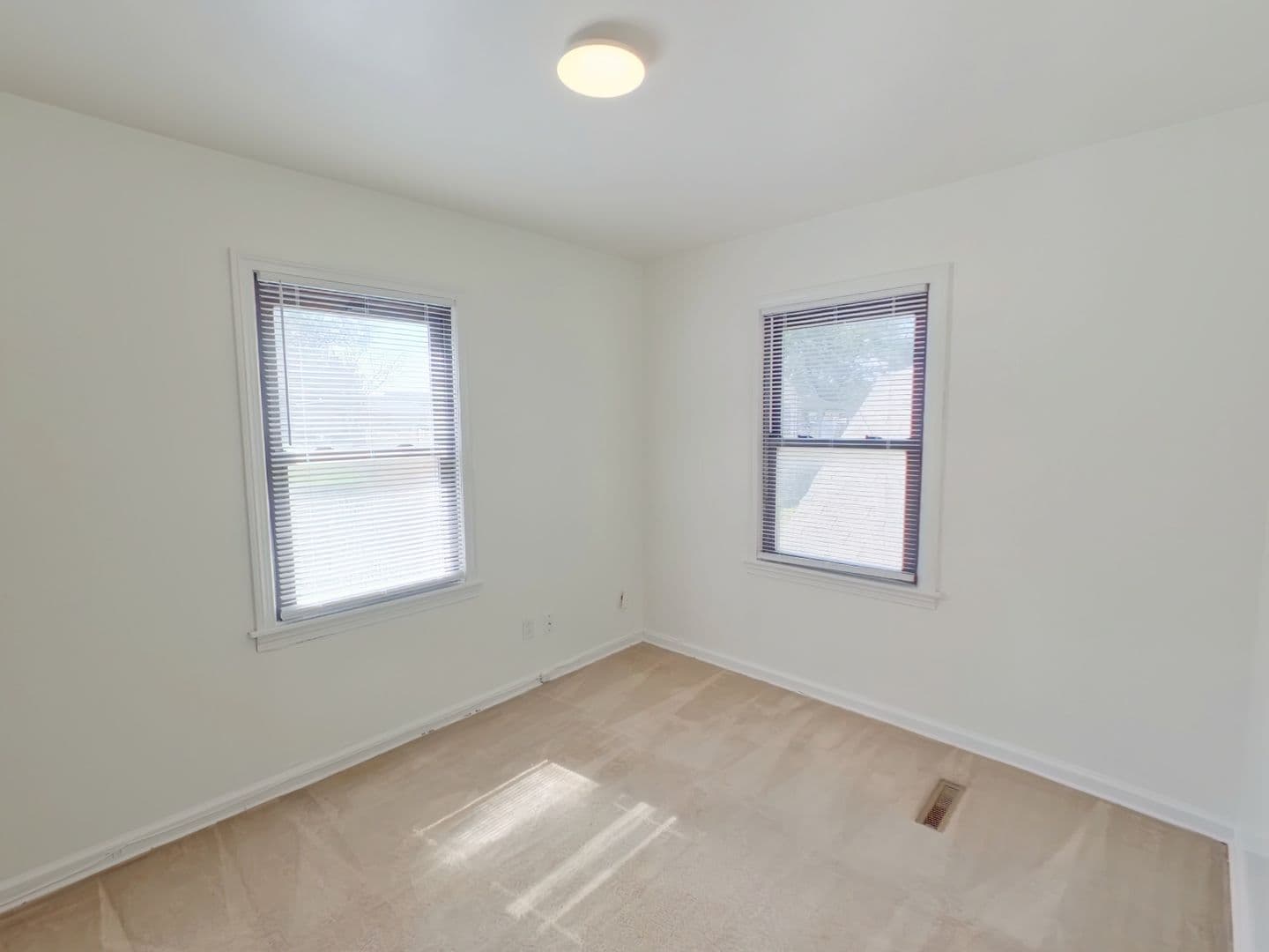 Wichita House: 2257 Minneapolis