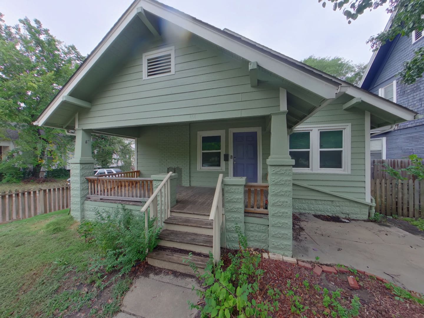 Wichita House: 401 N Vassar Ave