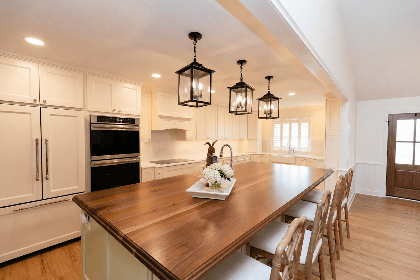Andover House: 508 W Harry