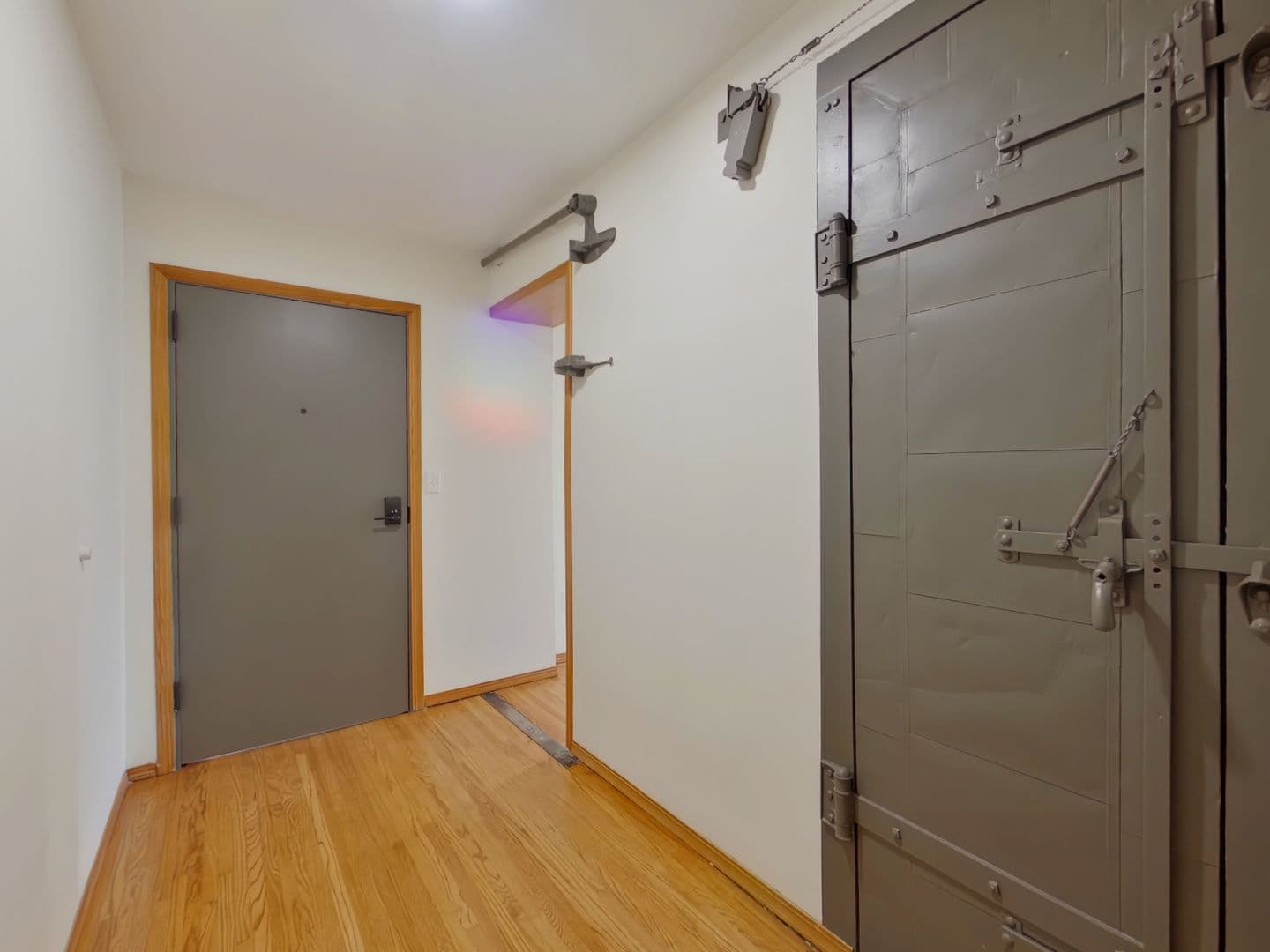 Wichita Apartment: 1401 E Douglas Ave, Apt D