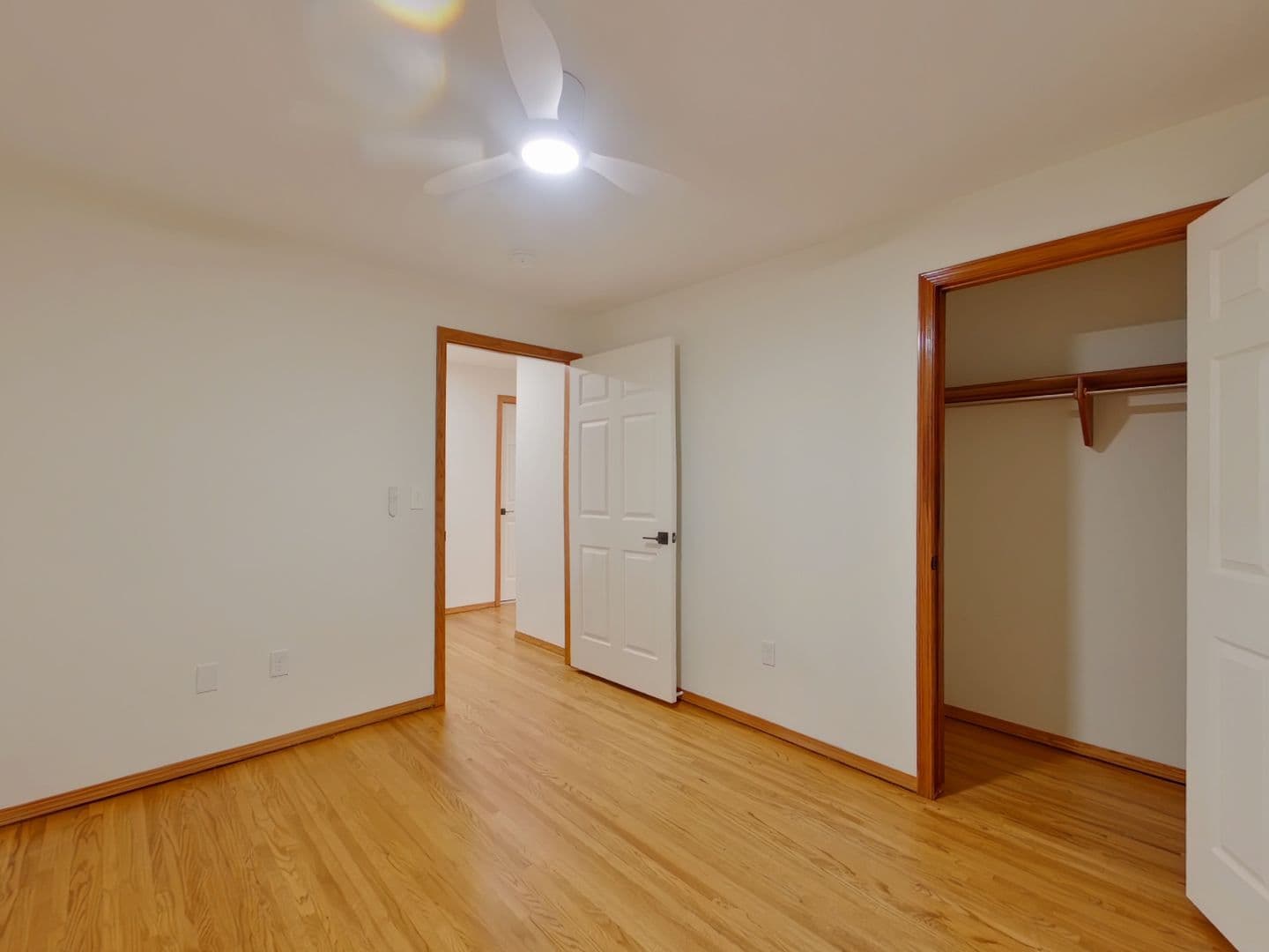 Wichita Apartment: 1401 E Douglas Ave, Apt B