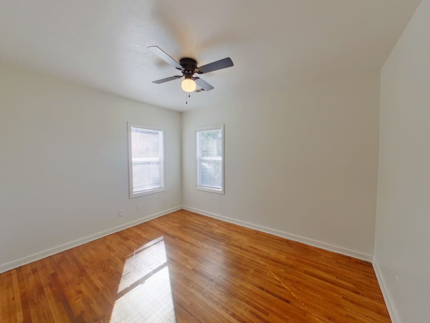 Wichita House: 1646 N Poplar Ave
