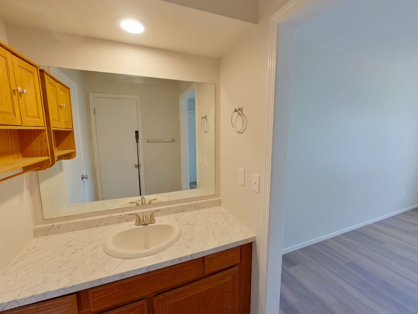 Wichita Townhome: 1717 S Cypress*