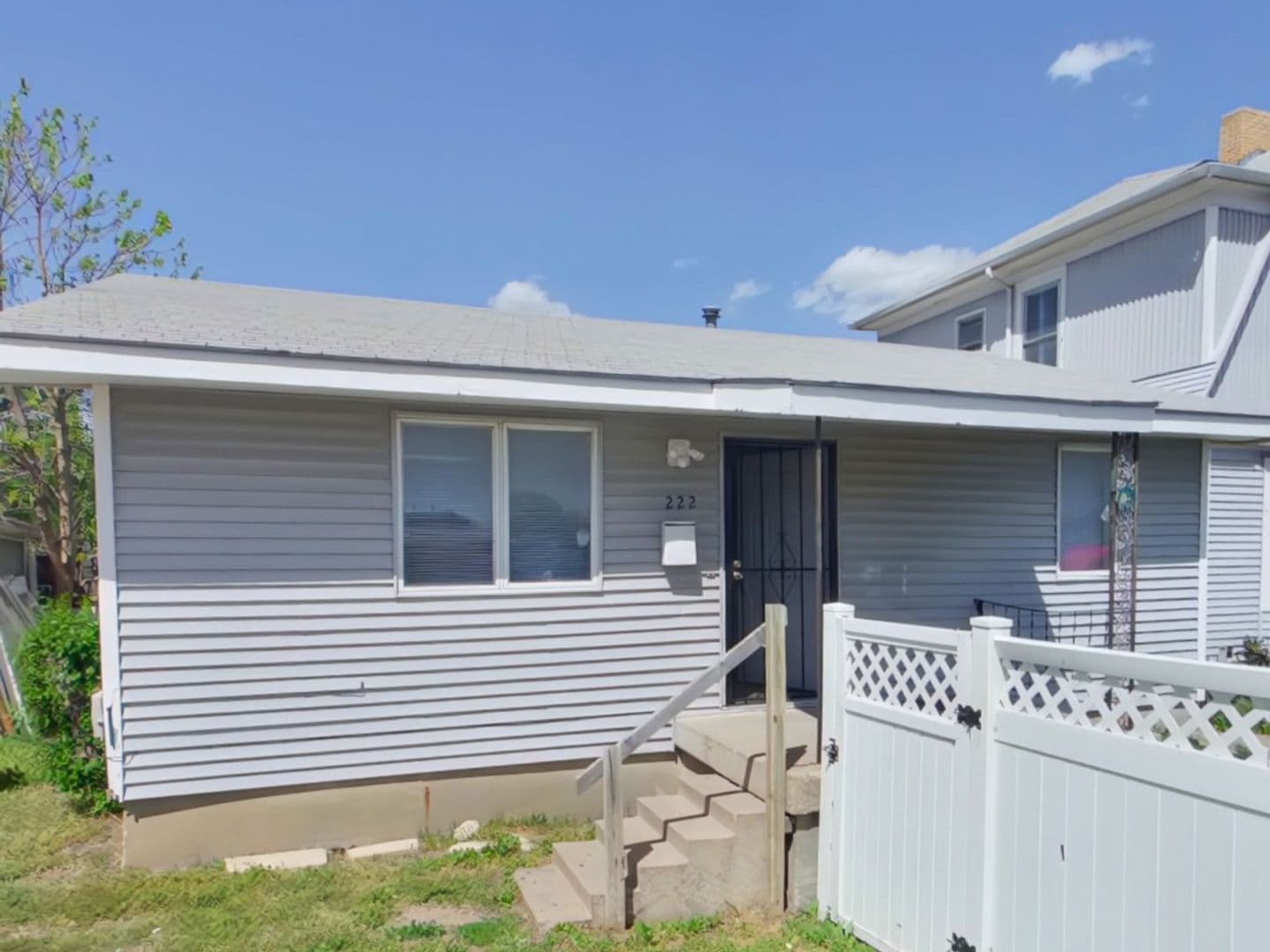 Wichita House: 222 E 14th St N