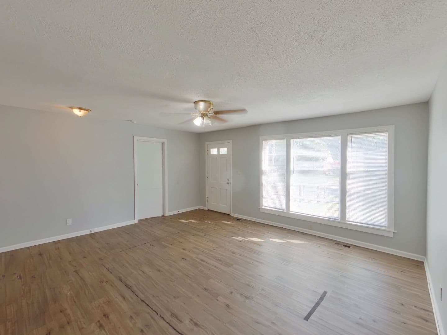 Wichtia House: 1557 N Broadview St
