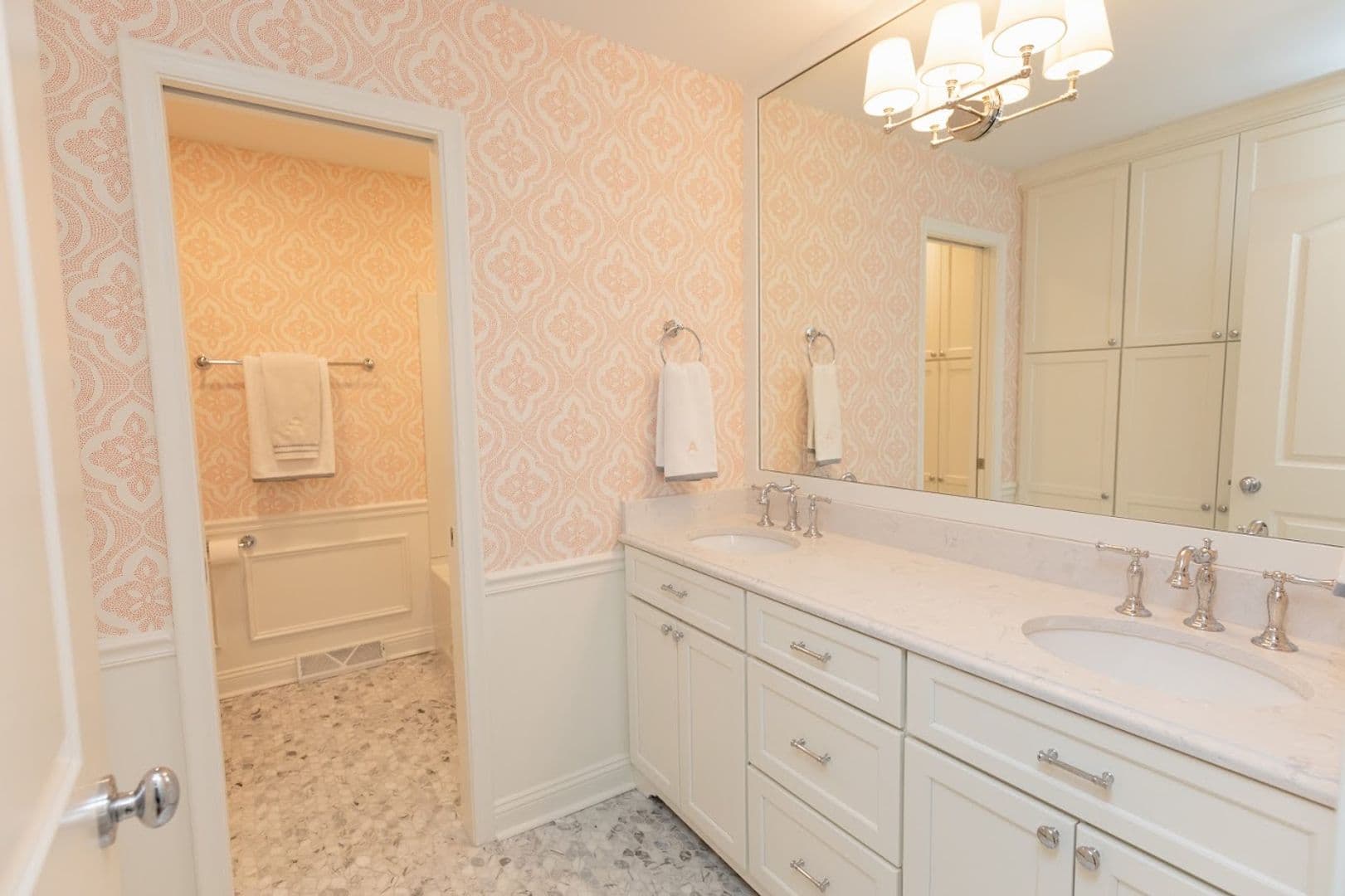 Andover House: 508 W Harry