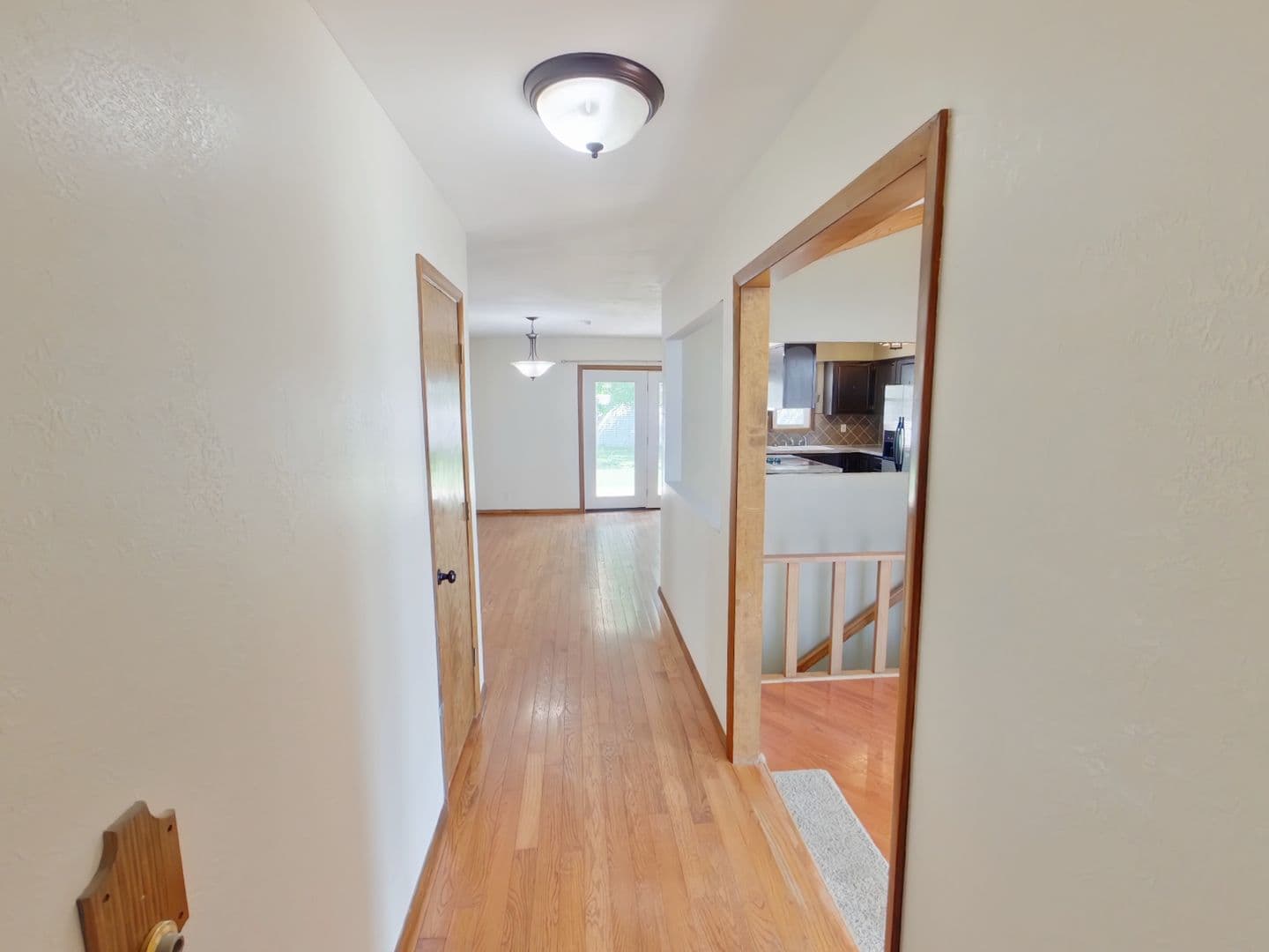 Andover House: 108 Aaron Drive