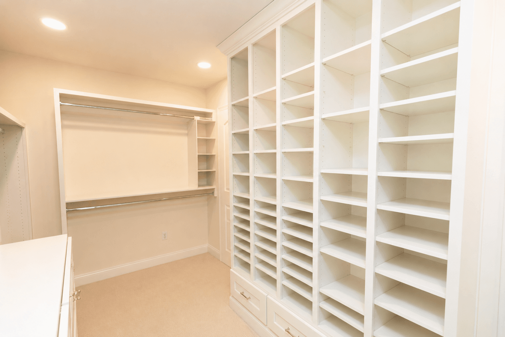 Andover House: 508 W Harry