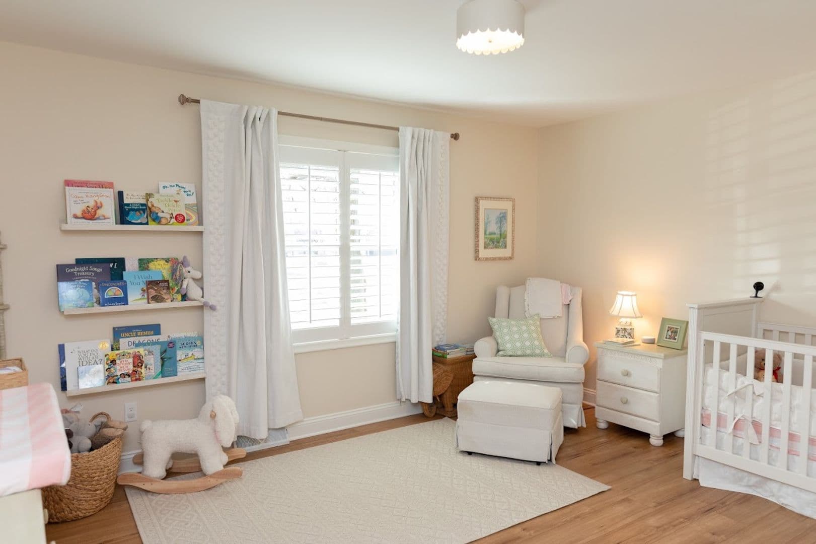 Andover House: 508 W Harry