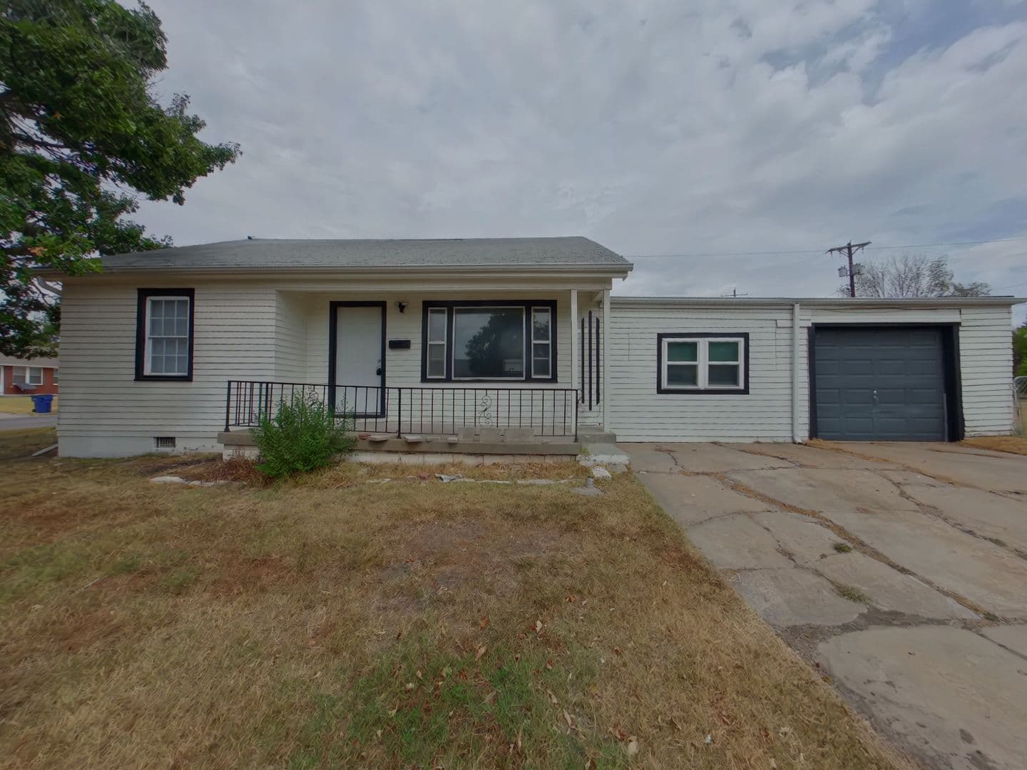Wichita House: 3102 East 12th Street North