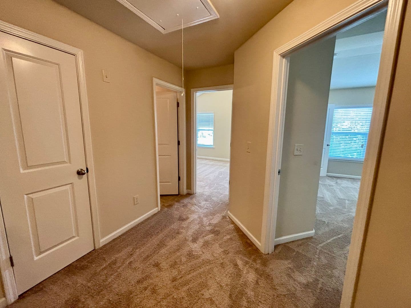 Cumming House: 1344 Brookmere Way
