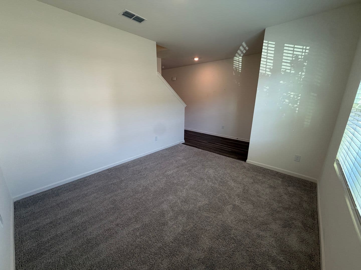 Winder House: 303 Hyde Park