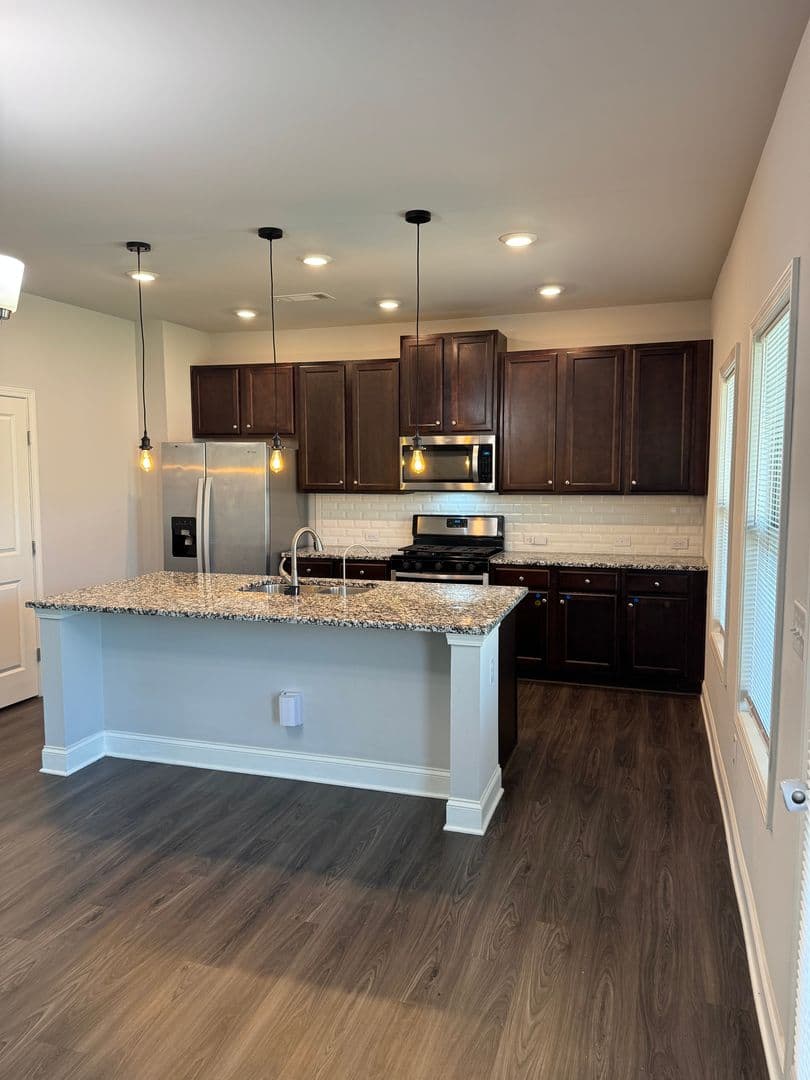 Gainesville House: 4472 Beechnut View