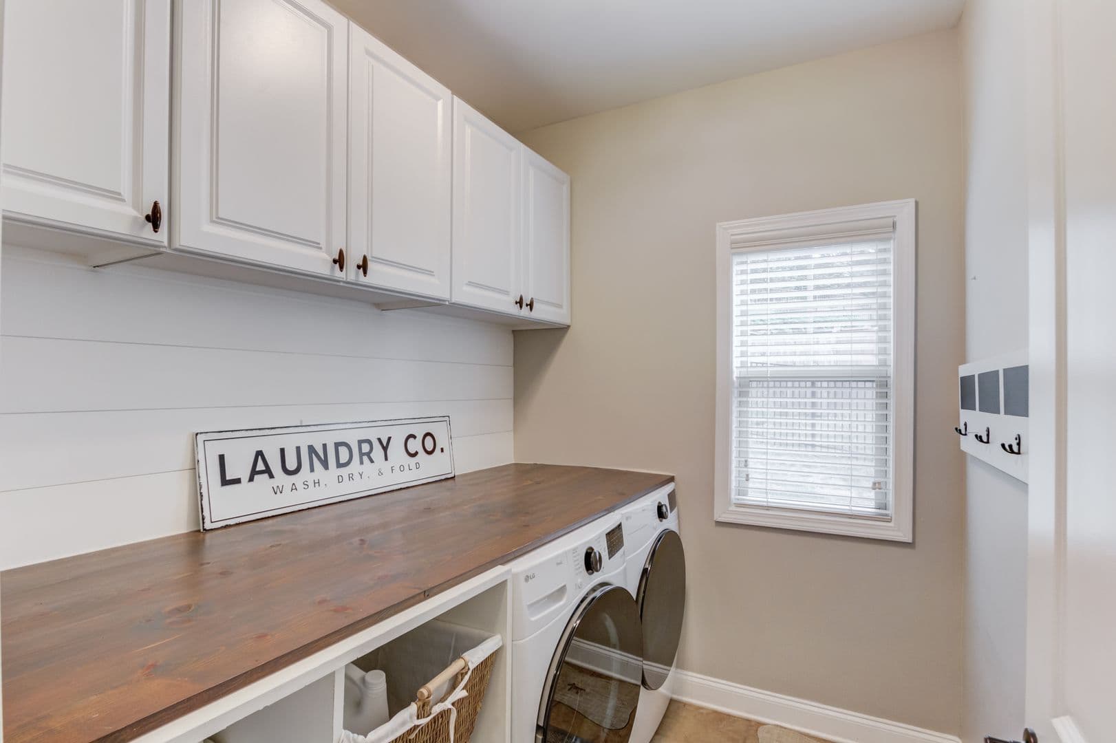 Sugar Hill House: 6005 Deer Walk Trl