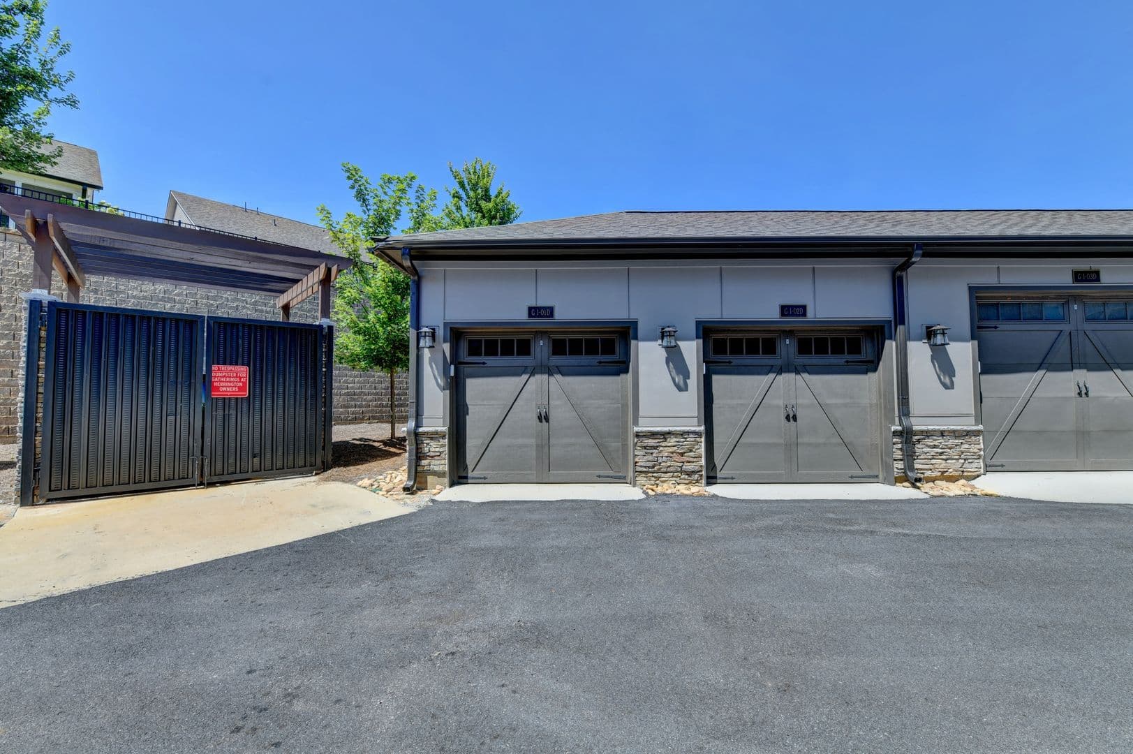 Cumming House: 3342 Orwell Way Unit 1208