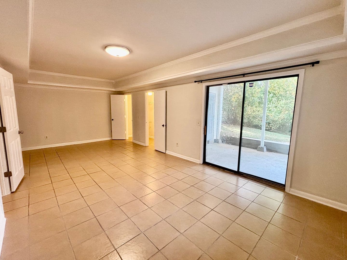 Norcross Apartment: 5931 Kay Drive