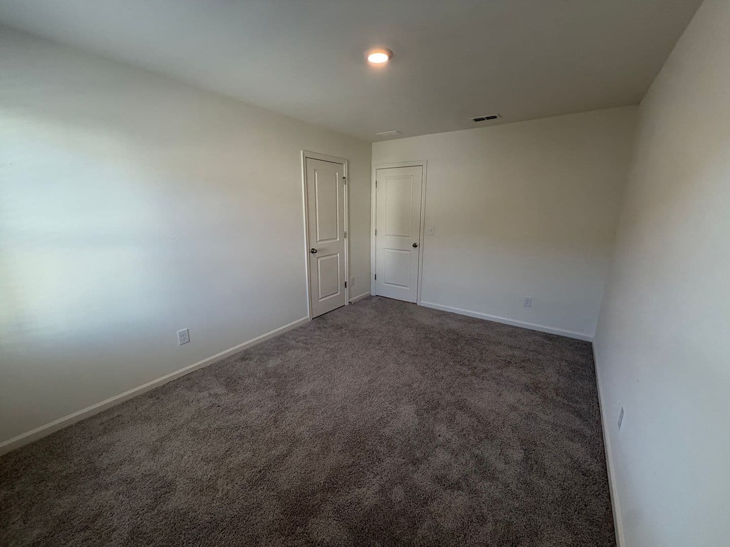 Winder House: 303 Hyde Park