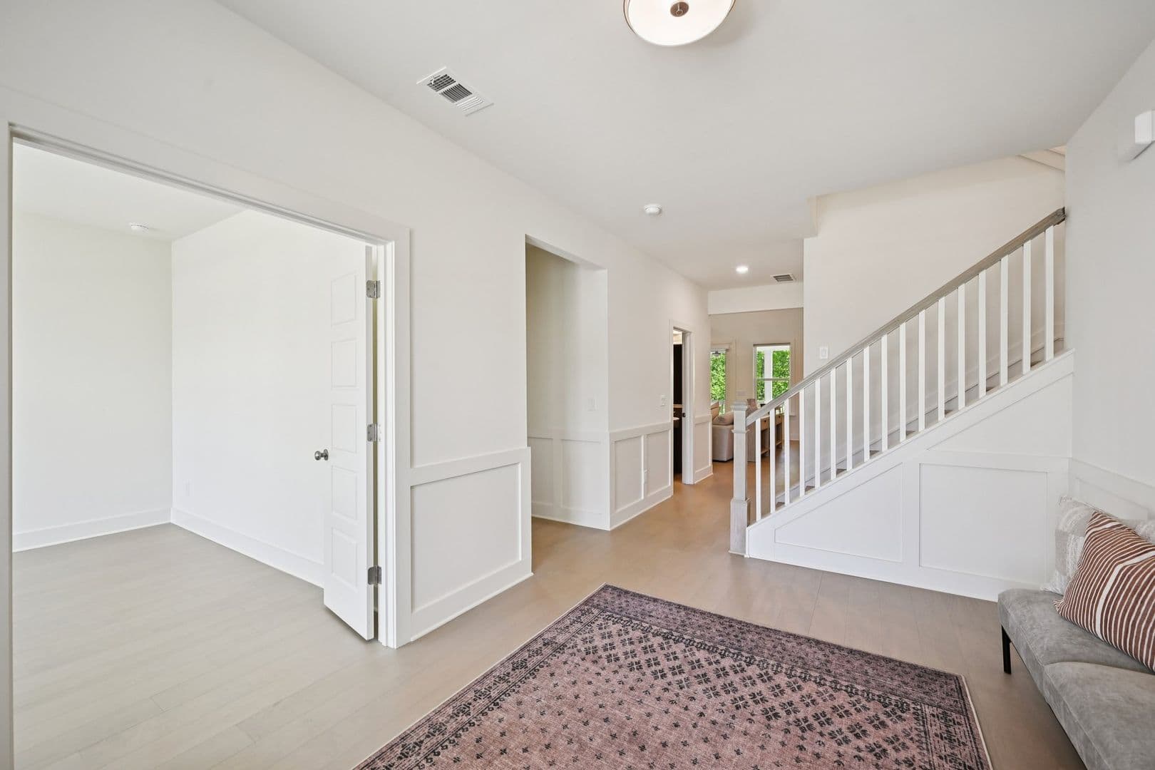 Dawsonville House: 7945 Heritage Farm Ct.