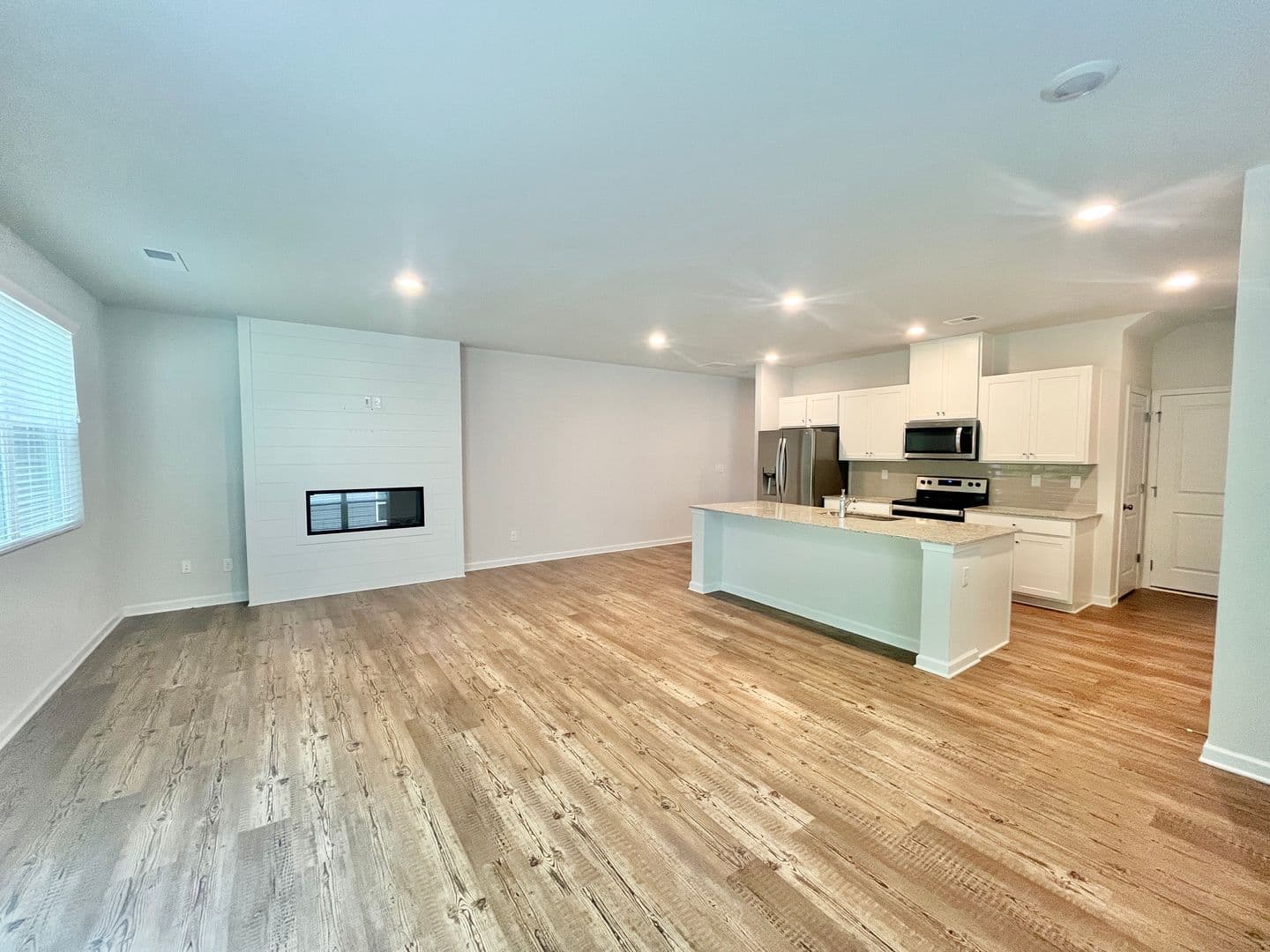 Flowery Branch House: 5129 Sidney Square Drive