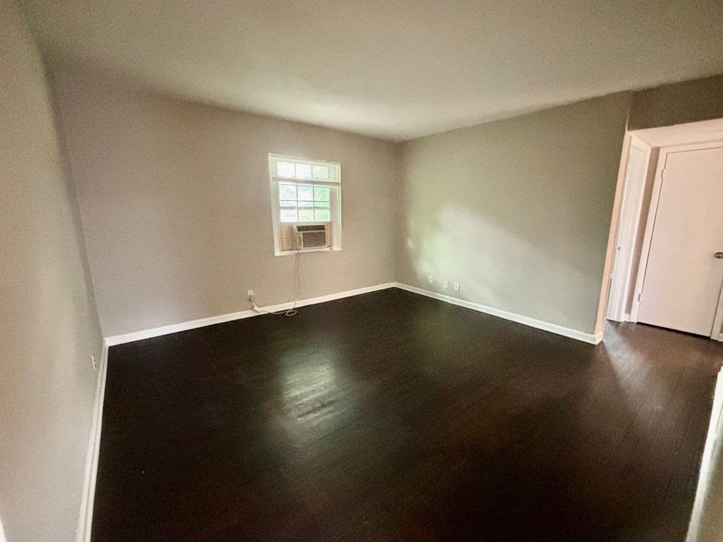 Atlanta Apartment: 1048 Washington St., SW