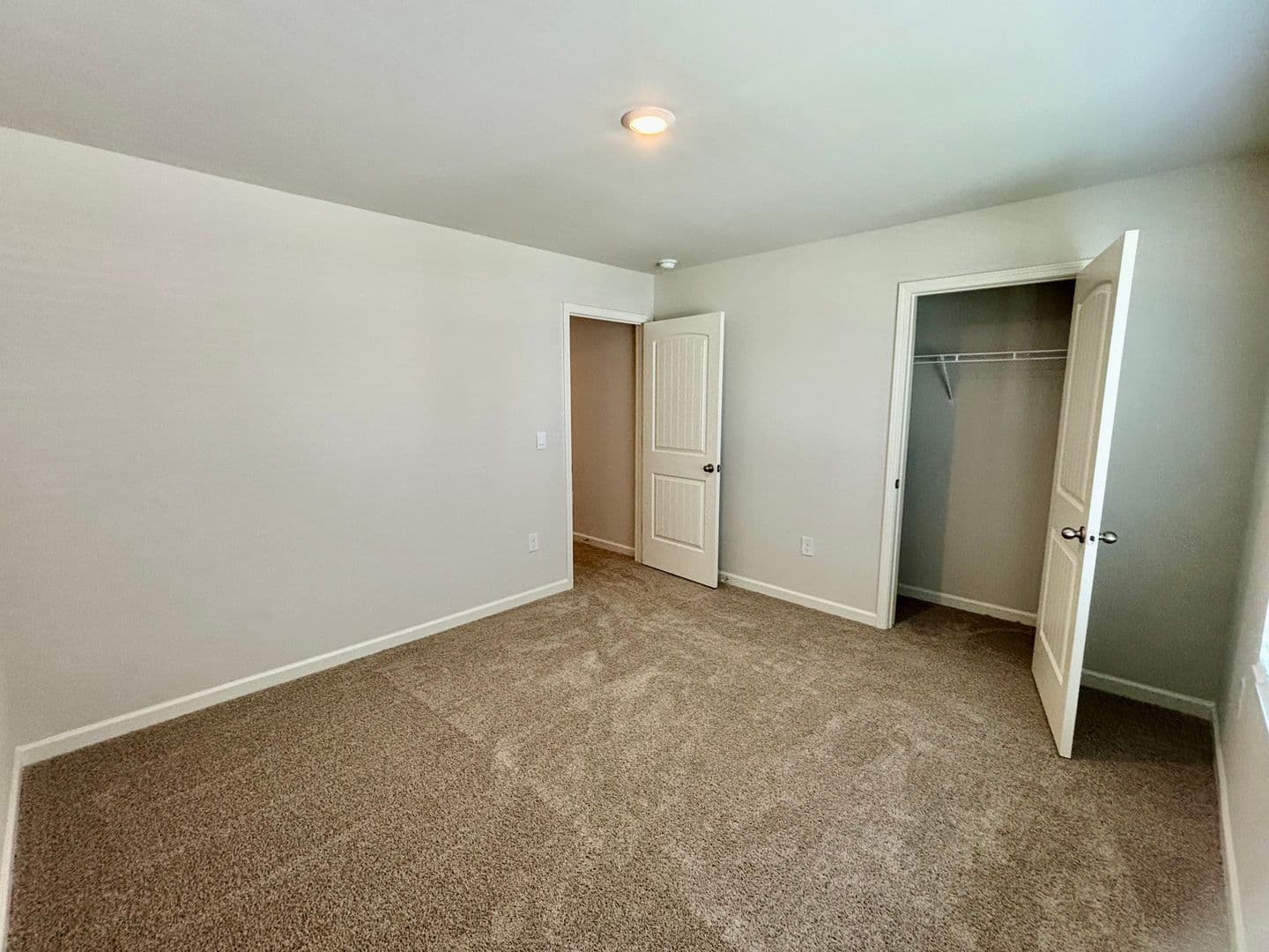 Gainesville House: 2986 Daxton Ln