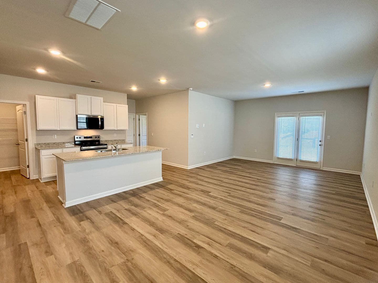 Gainesville House: 2910 Daxton Ln
