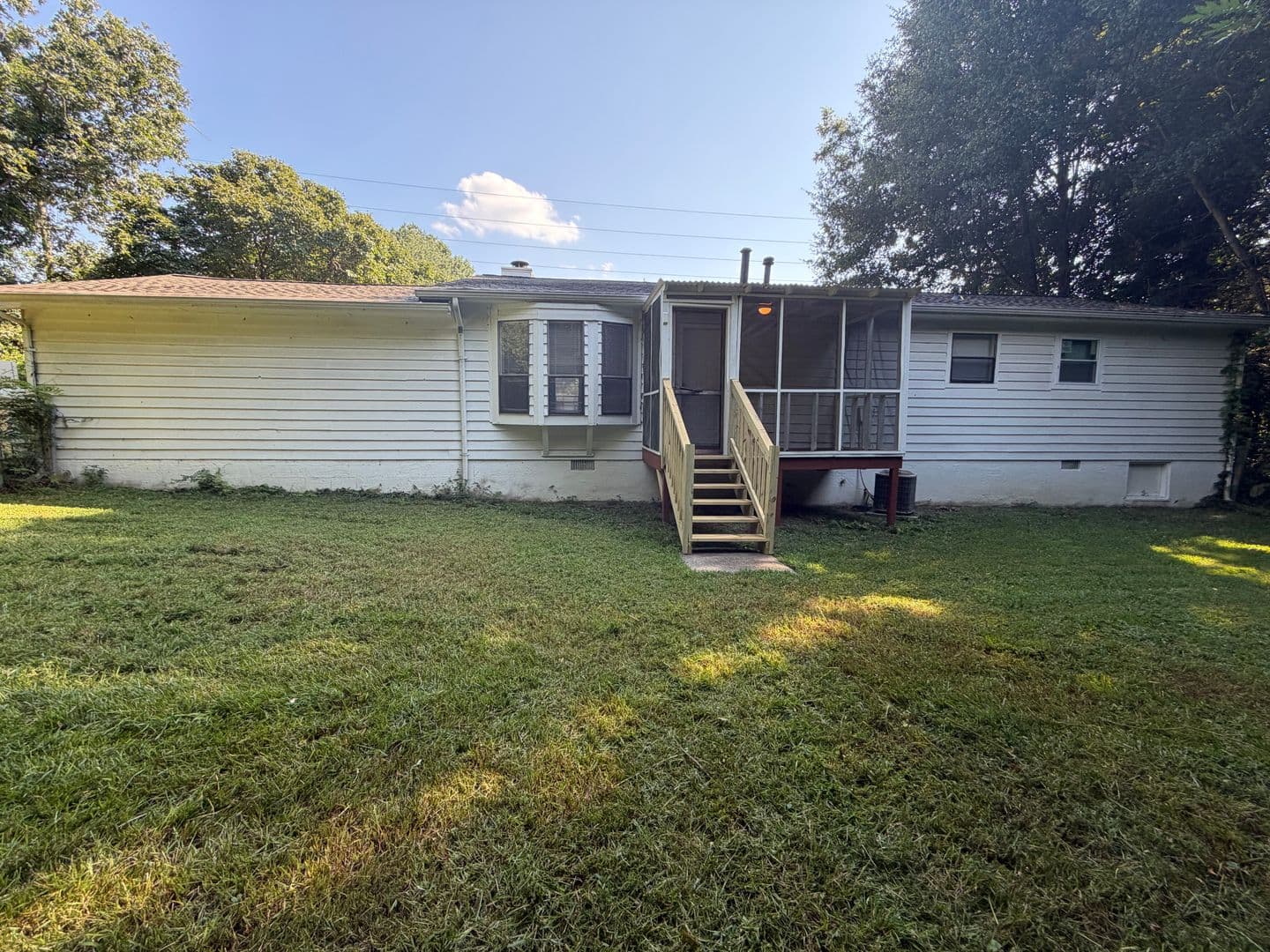 Snellville House: 4125 Annistown Rd
