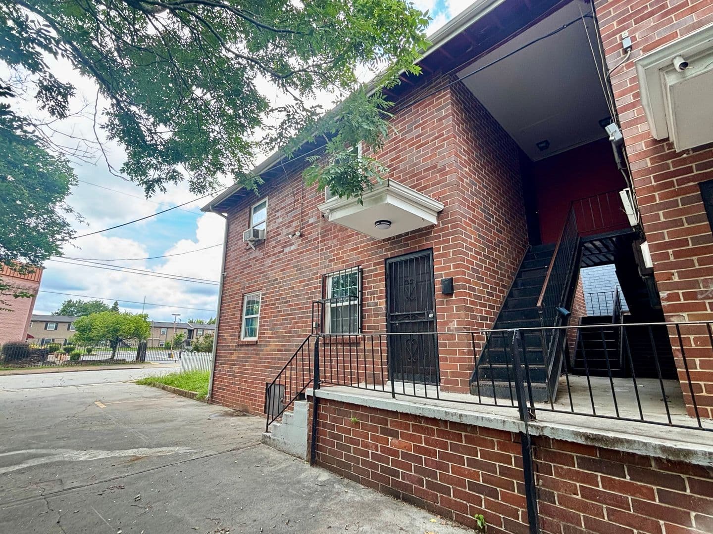 Atlanta Apartment: 1048 Washington St., SW