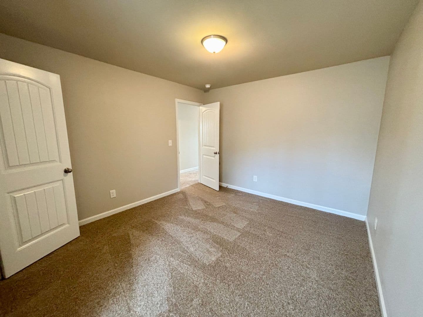 Douglasville House: 31 Brookwood Pass N.