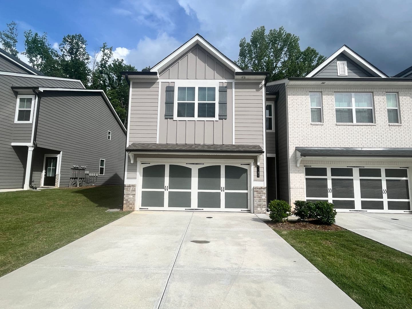 Flowery Branch House: 5129 Sidney Square Drive