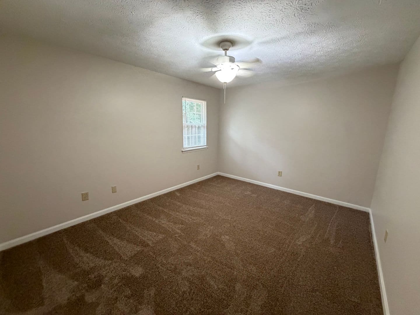 Athens Apartment: 110 Chalfont Dr