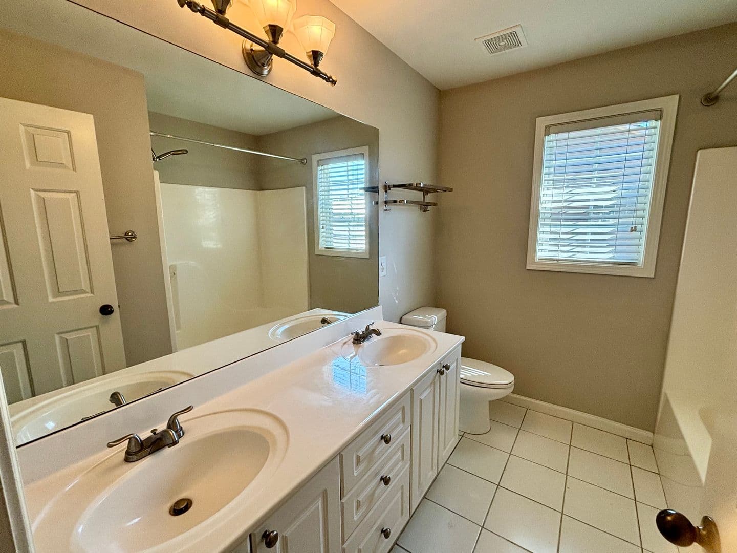 Buford House: 3252 Sandy Branch Lane
