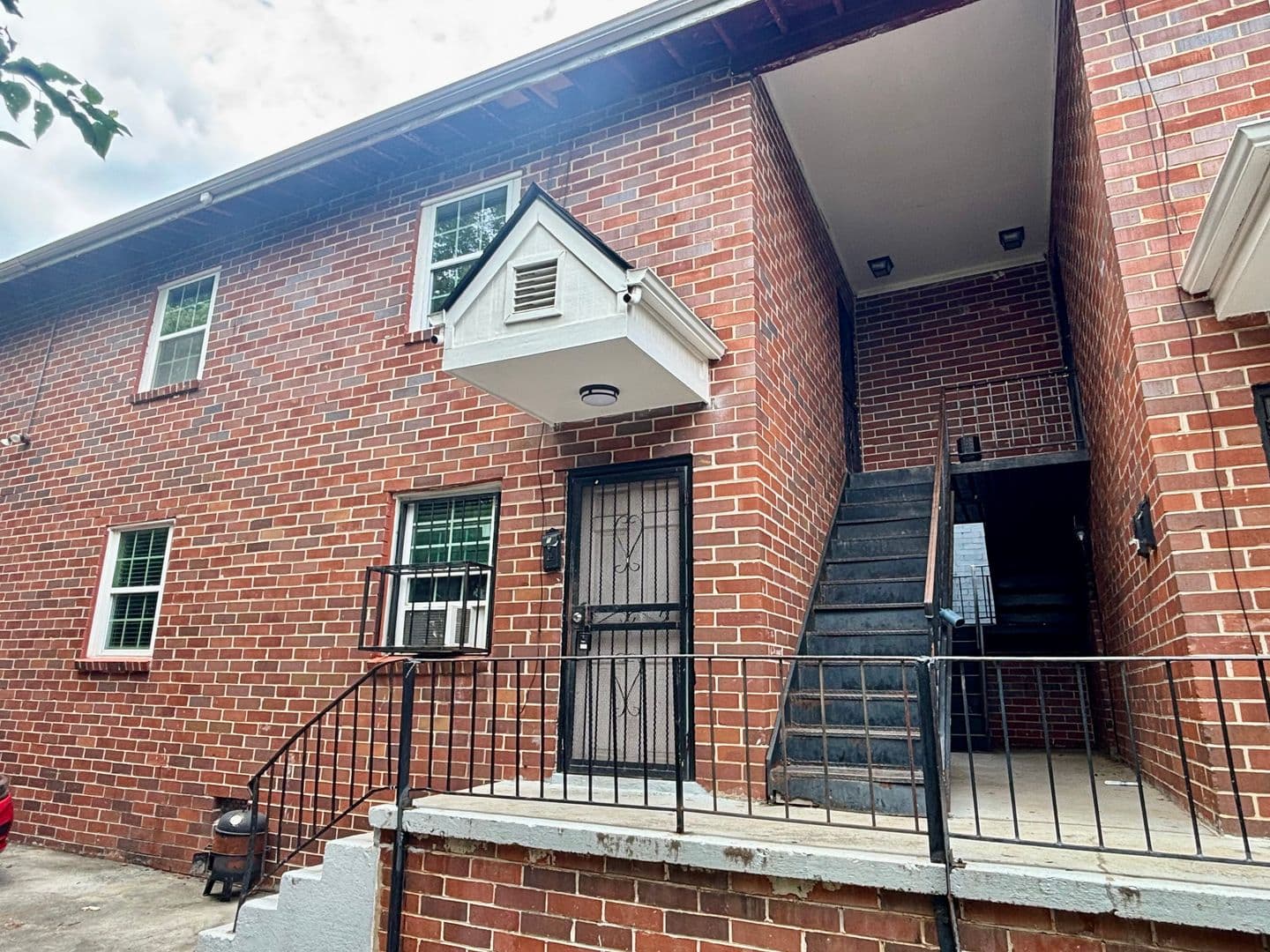 Atlanta Apartment: 1048 Washington St., SW