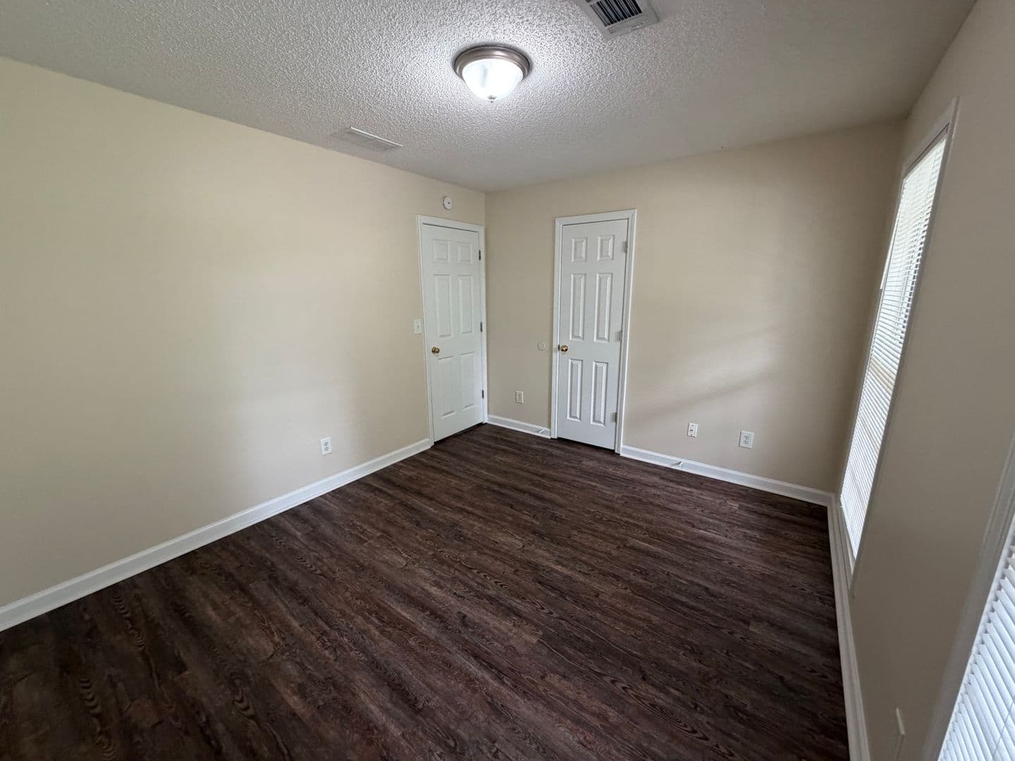 Bethlehem House: 211 Ravenwood Ct