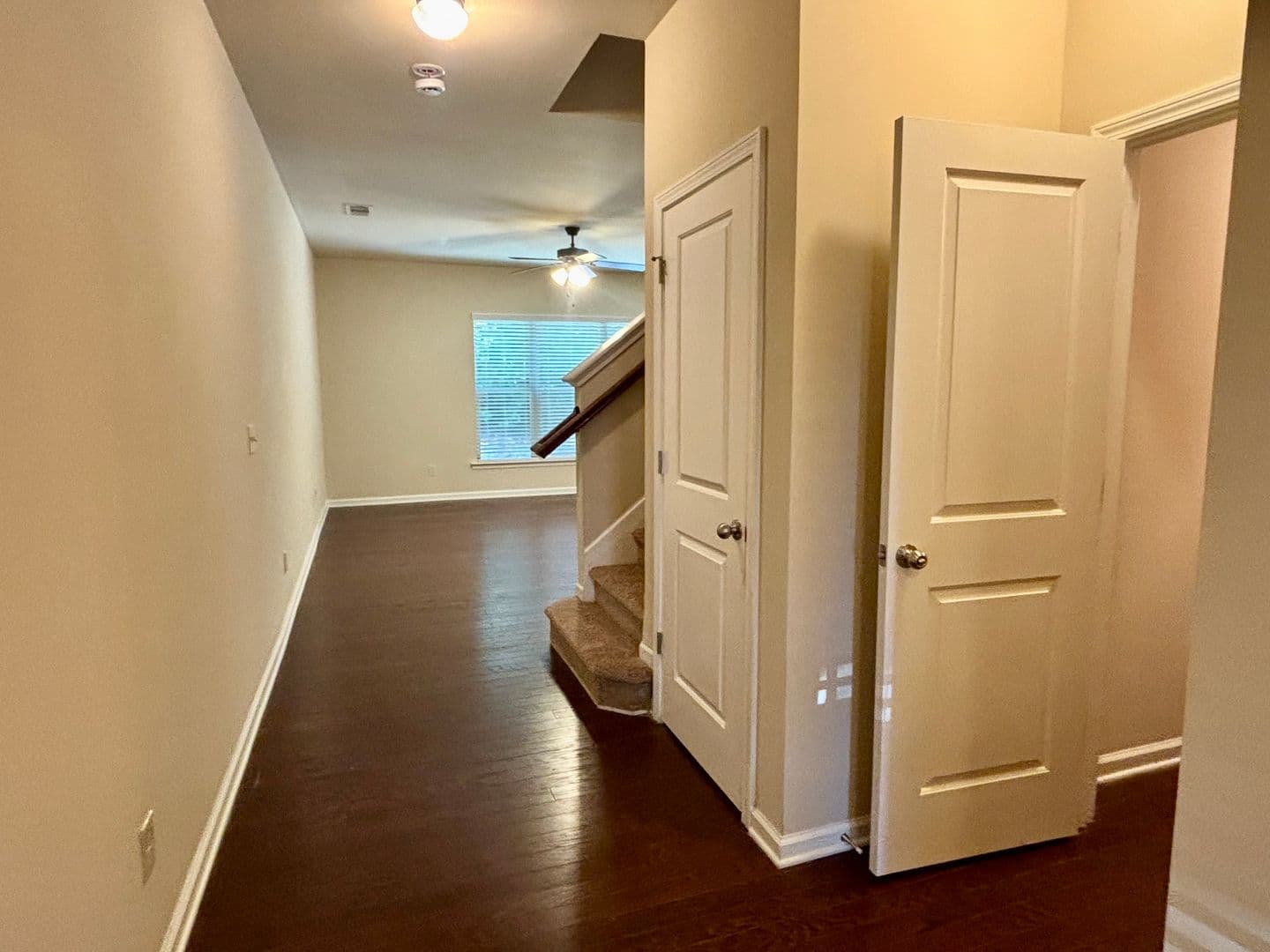 Cumming House: 1344 Brookmere Way