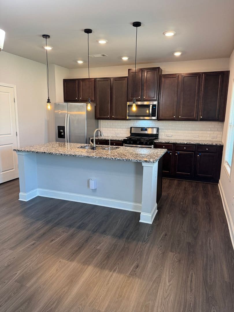 Gainesville House: 4472 Beechnut View