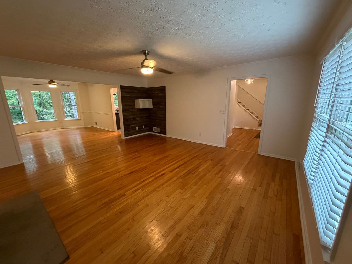 Lawrenceville House: 190 Timber Oak Cove