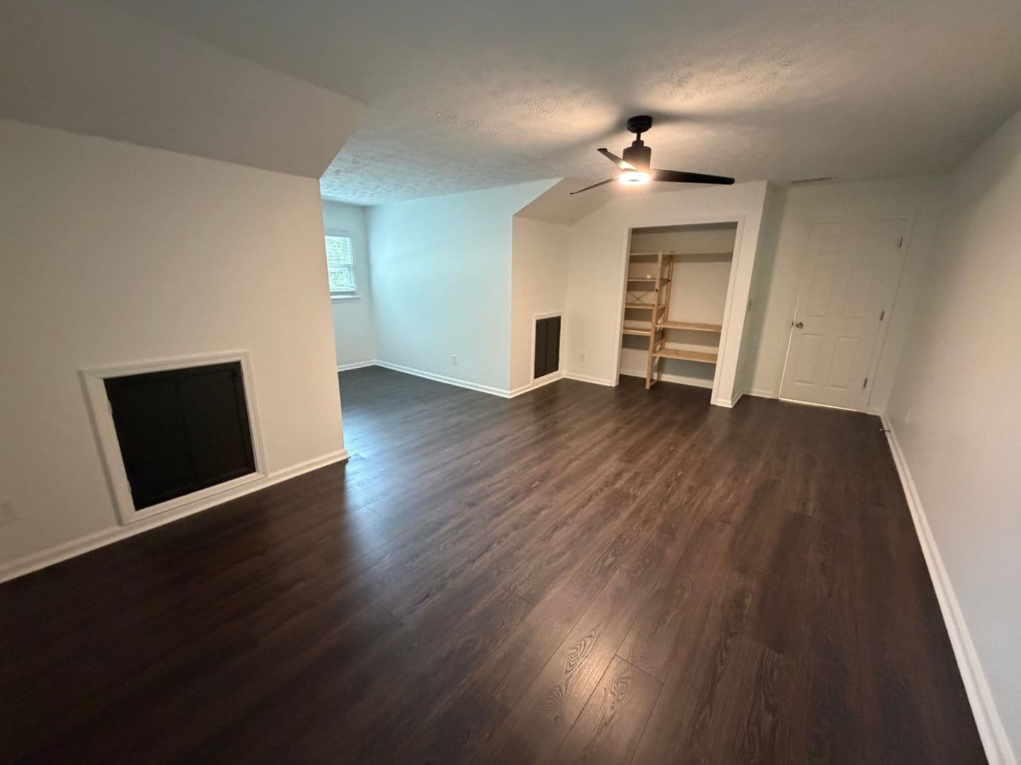 Lawrenceville House: 190 Timber Oak Cove