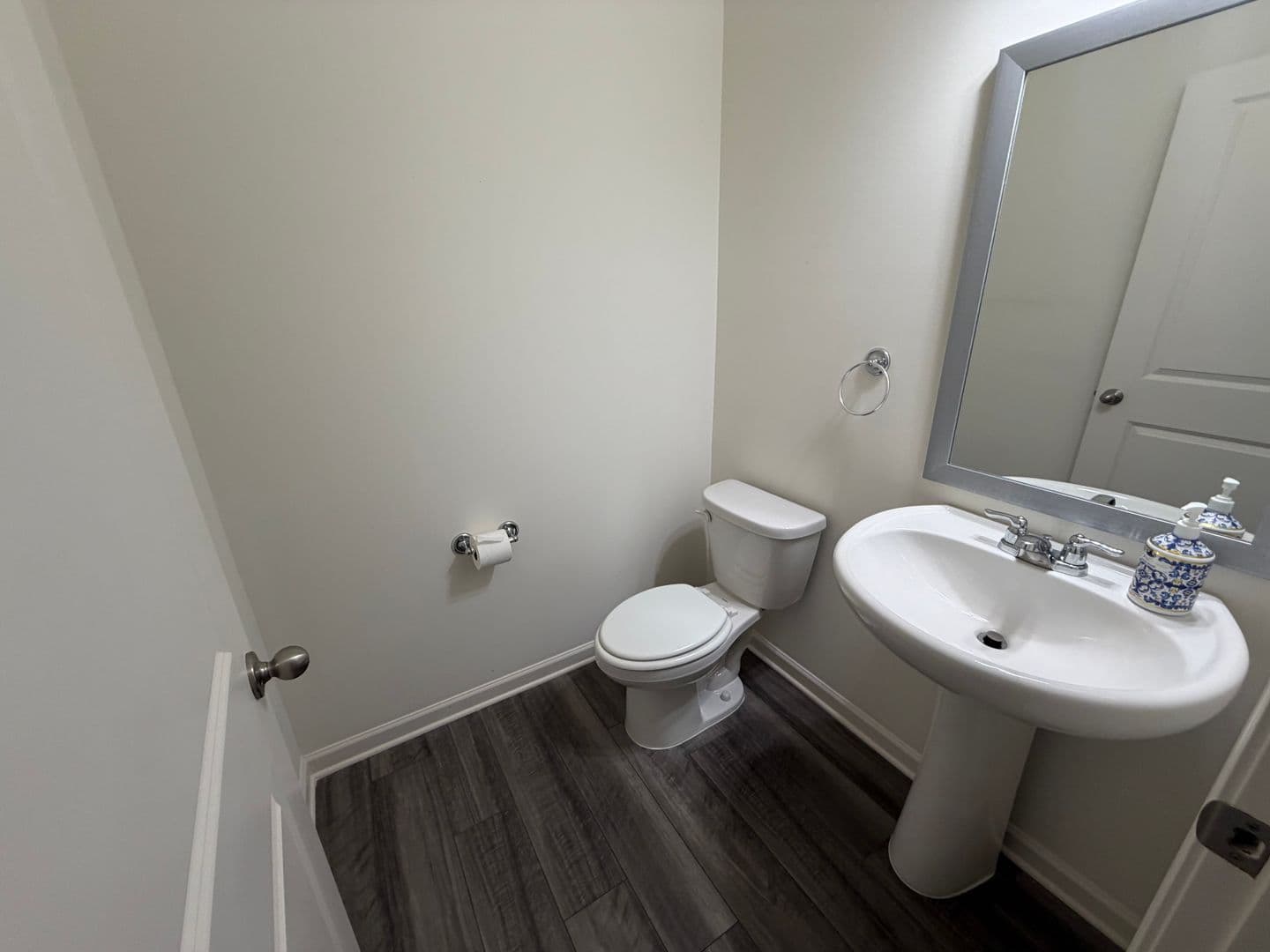 Winder House: 303 Hyde Park