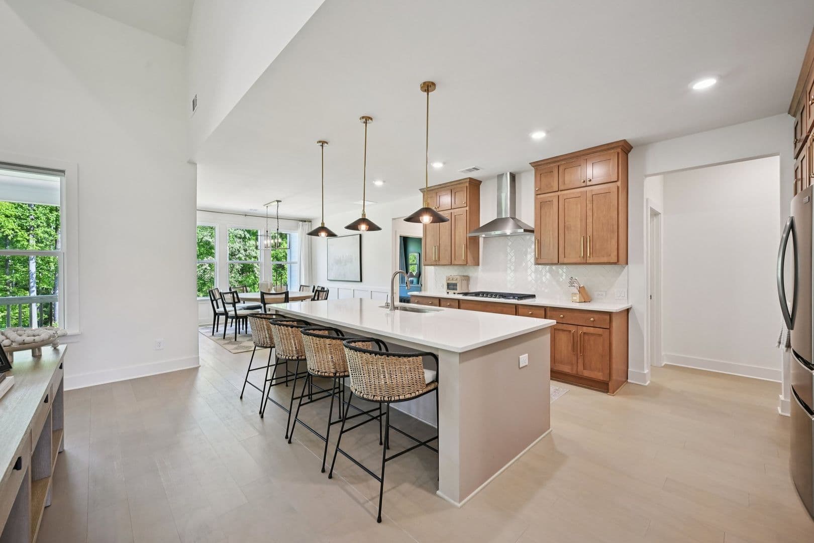 Dawsonville House: 7945 Heritage Farm Ct.