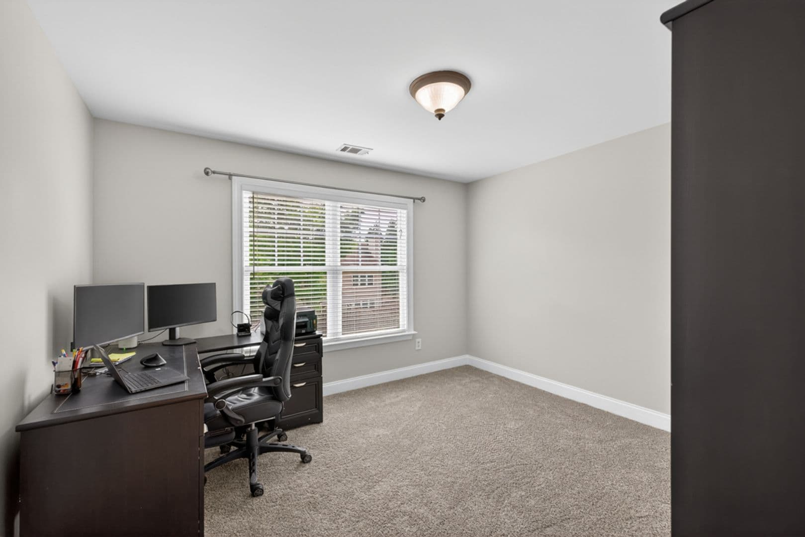 Flowery Branch House: 7819 Brass Lantern Dr.