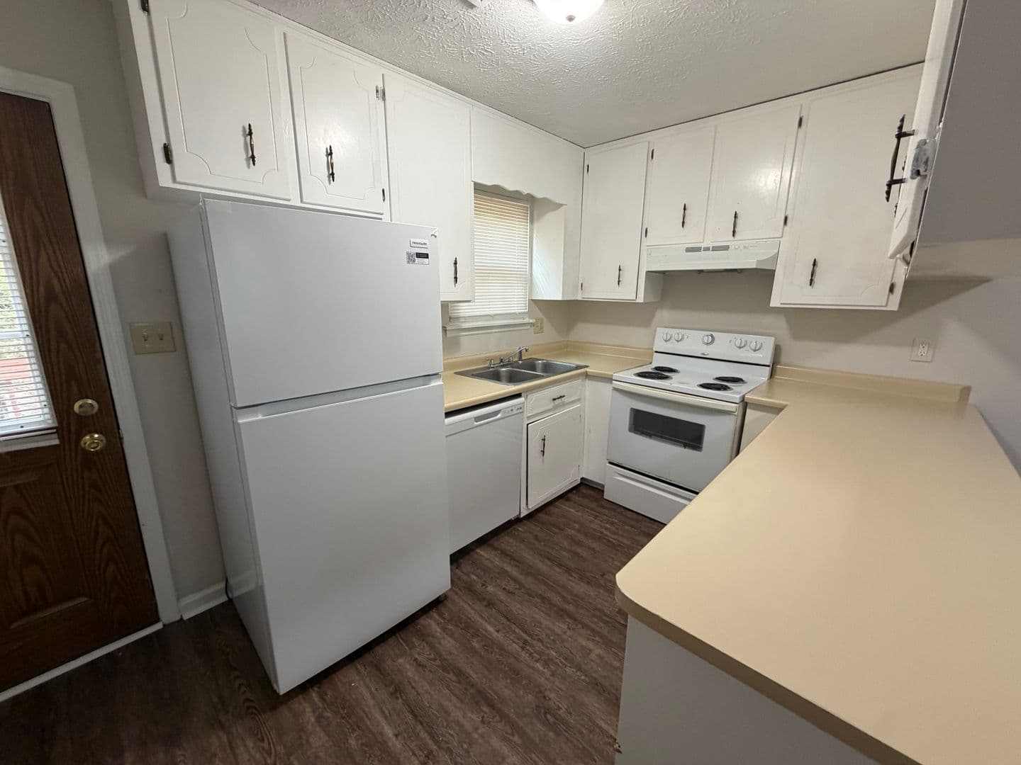Athens Apartment: 110 Chalfont Dr