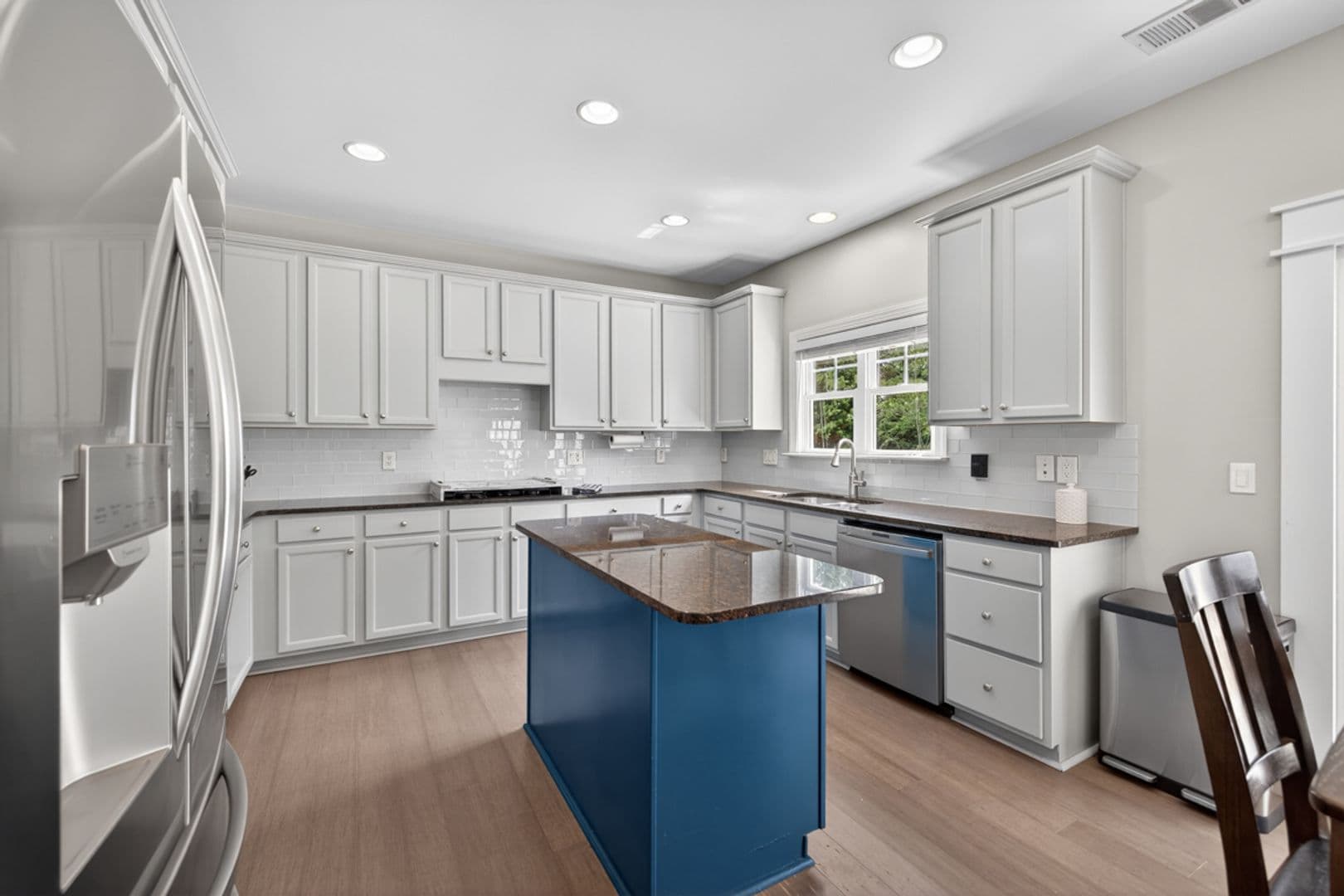 Flowery Branch House: 7819 Brass Lantern Dr.