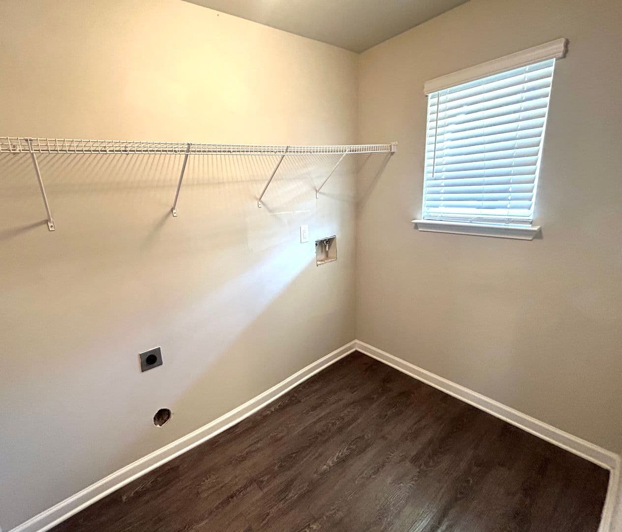 Locust Grove House: 313 Nutwood Trace